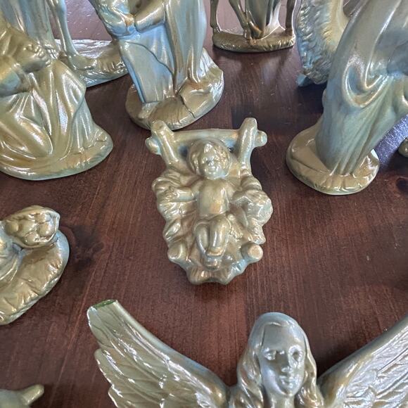 Vintage Light Green Holland Mold Complete Nativity 15 Piece Set Angel Baby Jesus - Picture 13 of 14